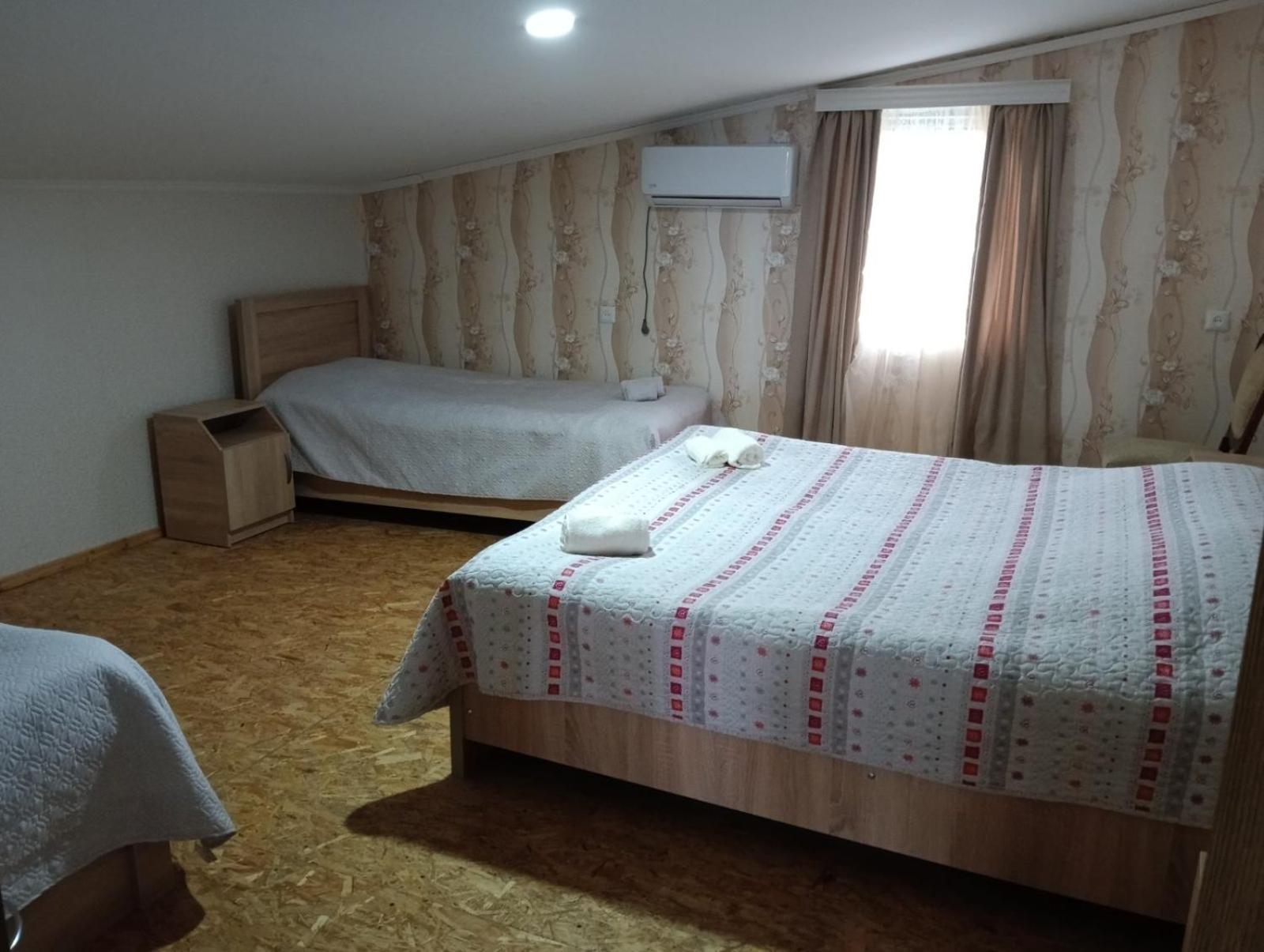 Guest House Katerina คูทายสิ ภายนอก รูปภาพ